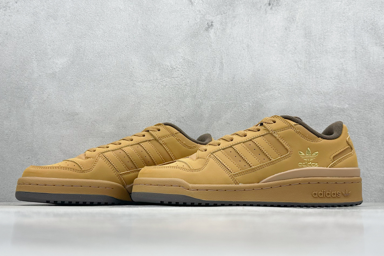 220 Adidas Forum Low CL 低帮百搭潮流休闲运动板鞋 ID0989-Chinese UA Cheap High Quatity Brand Clothes Bags handbags Sneakers wholesale wholesaler seller from China Factory suppliers Fashion Clothing Shoes best Quality Beautiful Price 220 Adidas Forum Low CL 低帮百搭潮流休闲运动板鞋 ID0989