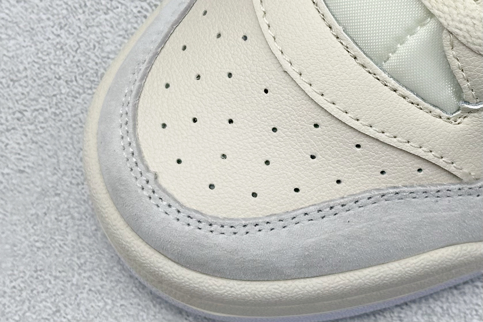 220 Adidas Forum Low CL 低帮百搭潮流休闲运动板鞋 ID7995-Chinese UA Cheap High Quatity Brand Clothes Bags handbags Sneakers wholesale wholesaler seller from China Factory suppliers Fashion Clothing Shoes best Quality Beautiful Price 220 Adidas Forum Low CL 低帮百搭潮流休闲运动板鞋 ID7995