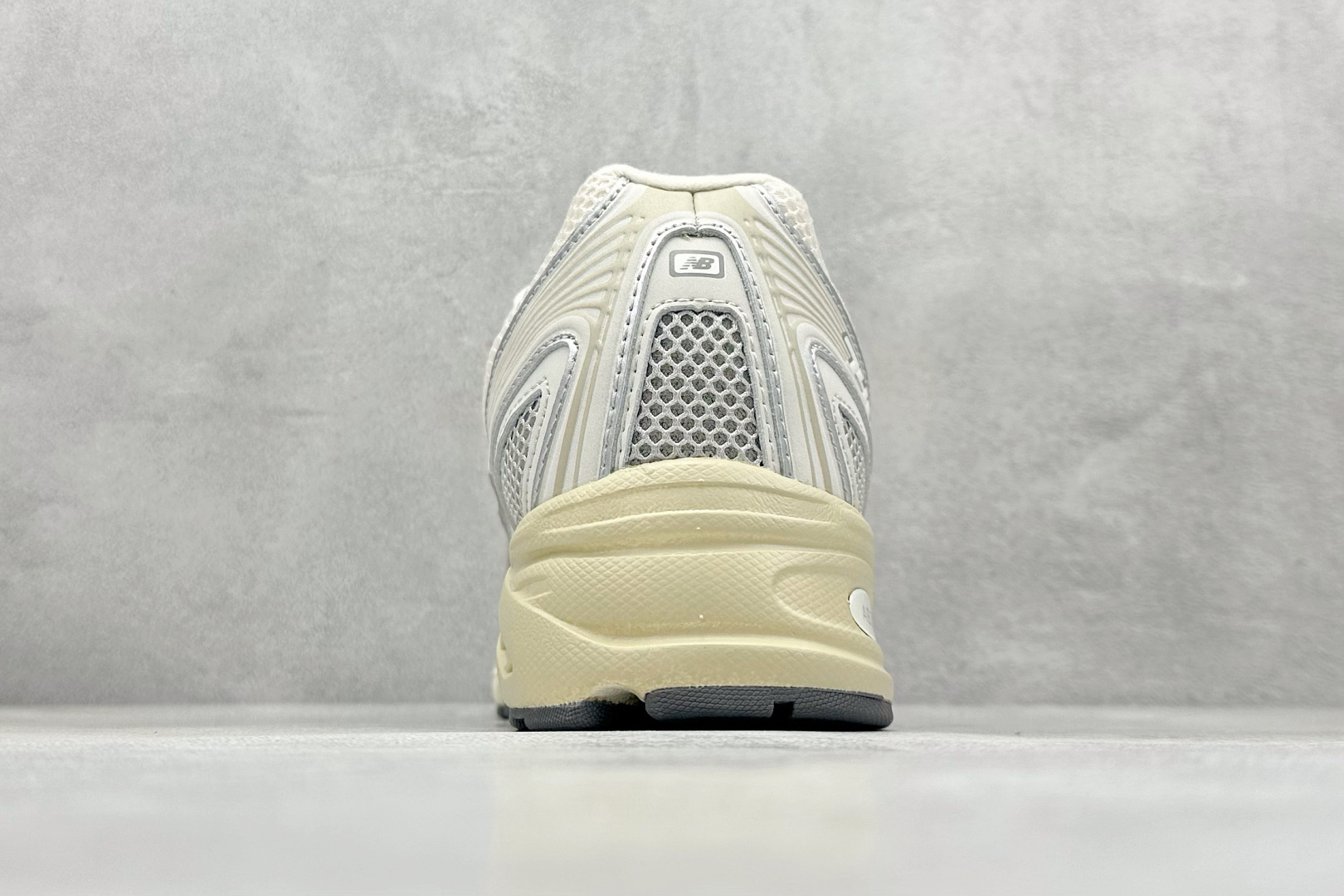 180 New Balance 740 复古跑鞋 U740PR2-Chinese UA Cheap High Quatity Brand Clothes Bags handbags Sneakers wholesale wholesaler seller from China Factory suppliers Fashion Clothing Shoes best Quality Beautiful Price 180 New Balance 740 复古跑鞋 U740PR2