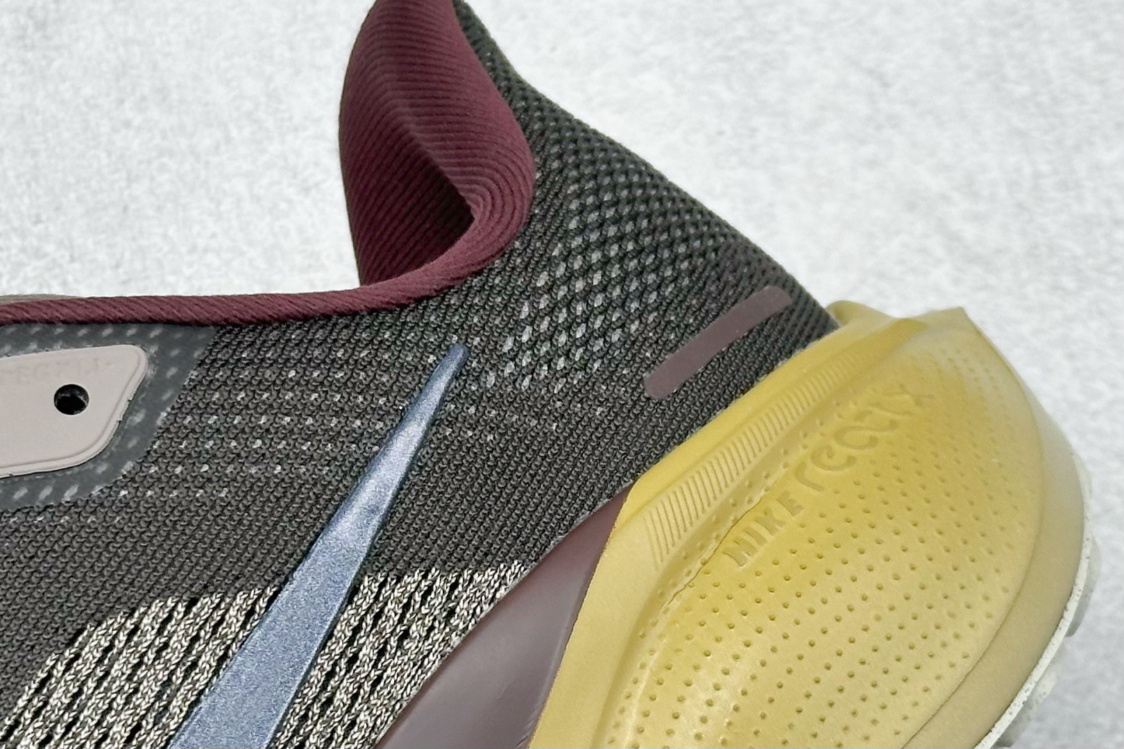 200 RS版 NK Air Zoom Pegasus 41 鞋面 HV4327-299-Chinese UA Cheap High Quatity Brand Clothes Bags handbags Sneakers wholesale wholesaler seller from China Factory suppliers Fashion Clothing Shoes best Quality Beautiful Price 200 RS版 NK Air Zoom Pegasus 41 鞋面 HV4327-299