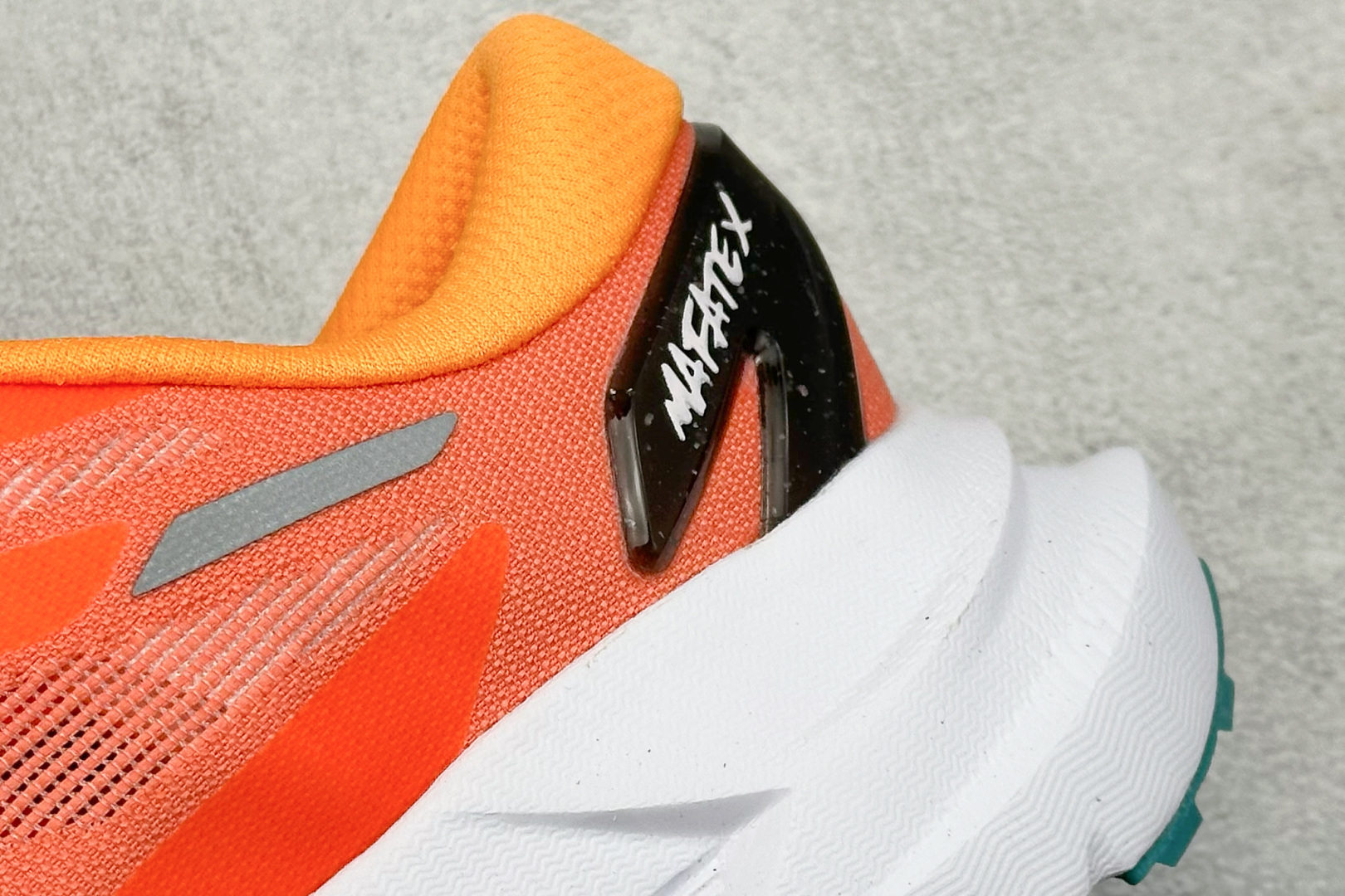 200 GX版Hoka Mafate Speed X 马法特厚底轻量山地跑步鞋 11611996/PBSSN