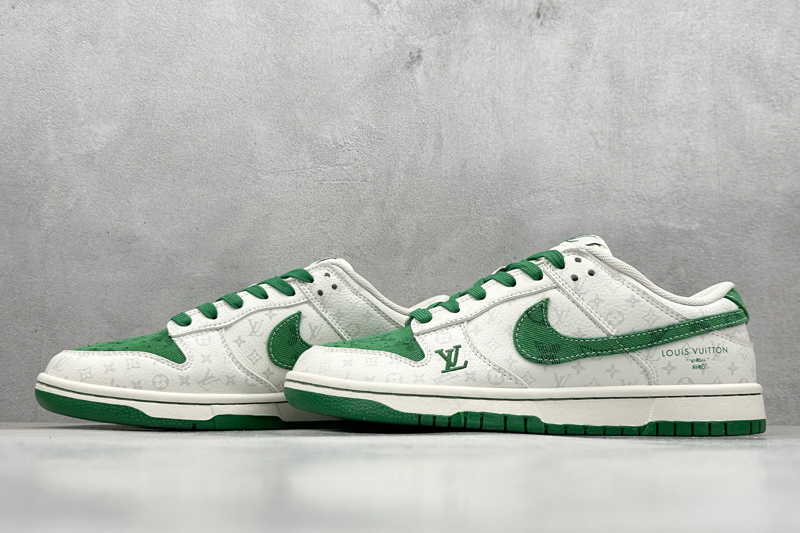 280 SC版Nike SB Dunk Low LV联名 绿色牛仔 周年高端定制 低帮休闲板鞋 SC9772-805-Chinese UA Cheap High Quatity Brand Clothes Bags handbags Sneakers wholesale wholesaler seller from China Factory suppliers Fashion Clothing Shoes best Quality Beautiful Price 280 SC版Nike SB Dunk Low LV联名 绿色牛仔 周年高端定制 低帮休闲板鞋 SC9772-805