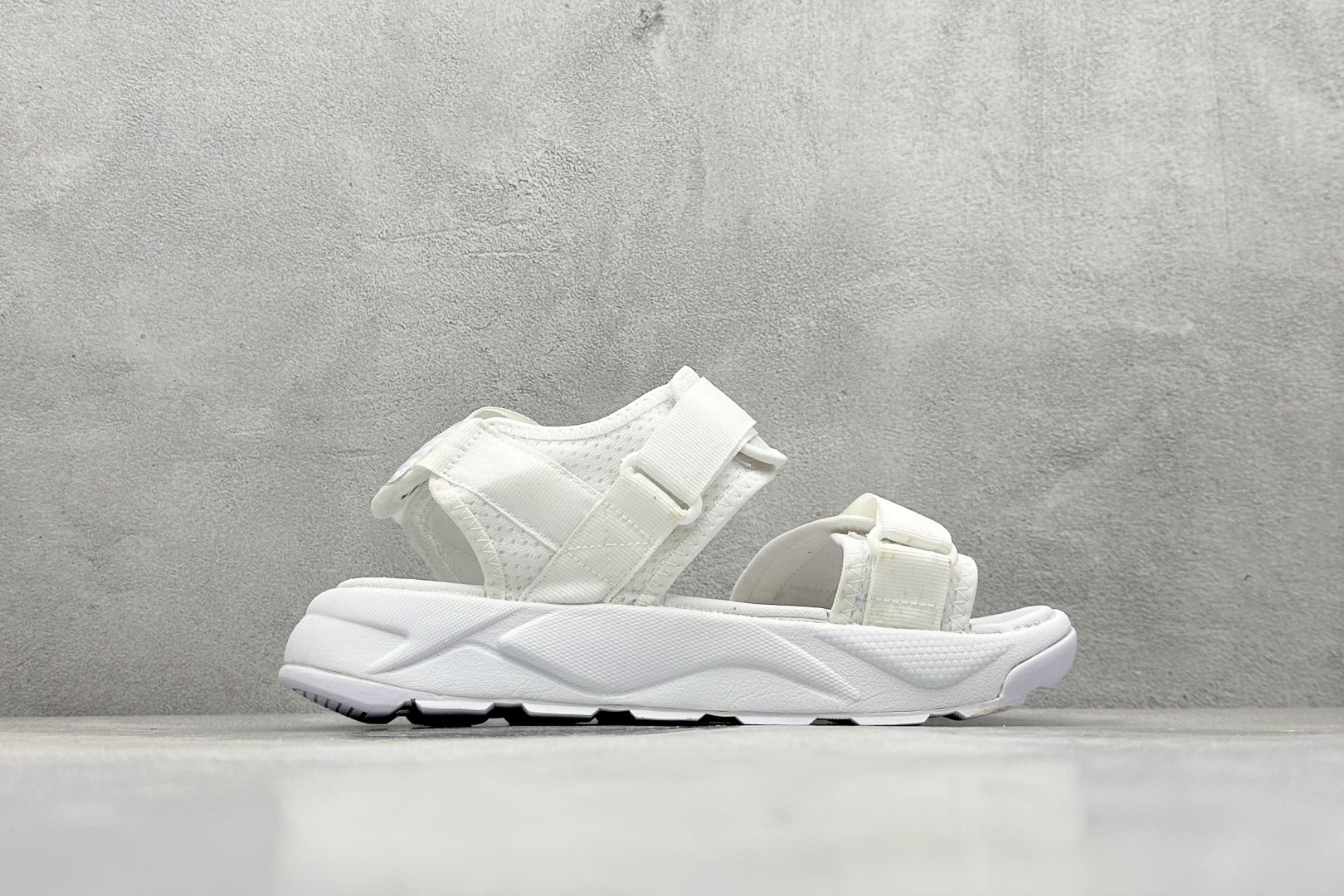 140 TG版Puma/彪马 RS-Sandal LRI 百搭潮流休闲运动魔术贴沙滩凉鞋 374862-01