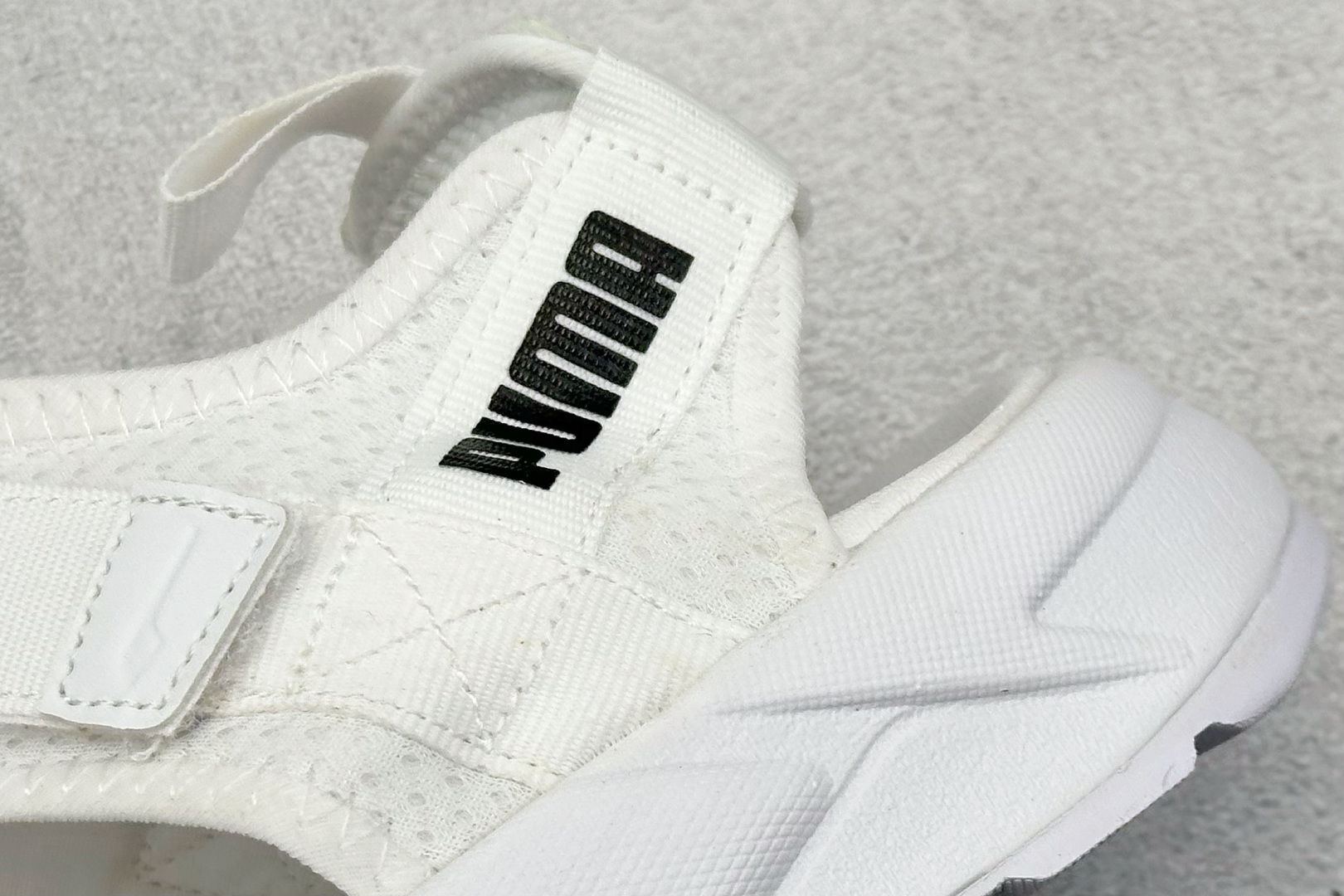 140 TG版Puma/彪马 RS-Sandal LRI 百搭潮流休闲运动魔术贴沙滩凉鞋 374862-01