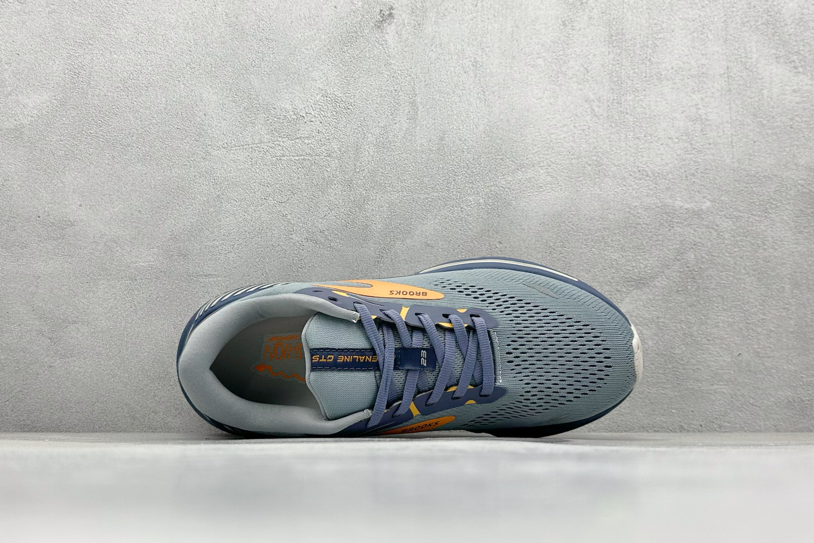 180 Z版Brooks Adrenaline GTS 23 布鲁克斯网面运动鞋 110391 1D 027