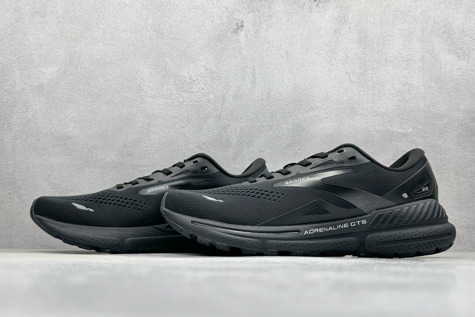 180 Z版Brooks Adrenaline GTS 23 布鲁克斯网面运动鞋 120381 1D 020-Chinese UA Cheap High Quatity Brand Clothes Bags handbags Sneakers wholesale wholesaler seller from China Factory suppliers Fashion Clothing Shoes best Quality Beautiful Price 180 Z版Brooks Adrenaline GTS 23 布鲁克斯网面运动鞋 120381 1D 020