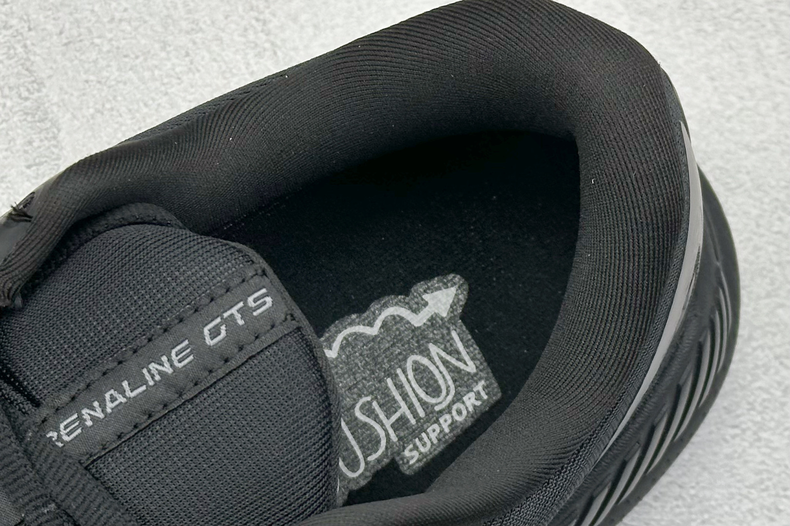 180 Z版Brooks Adrenaline GTS 23 布鲁克斯网面运动鞋 120381 1D 020-Chinese UA Cheap High Quatity Brand Clothes Bags handbags Sneakers wholesale wholesaler seller from China Factory suppliers Fashion Clothing Shoes best Quality Beautiful Price 180 Z版Brooks Adrenaline GTS 23 布鲁克斯网面运动鞋 120381 1D 020