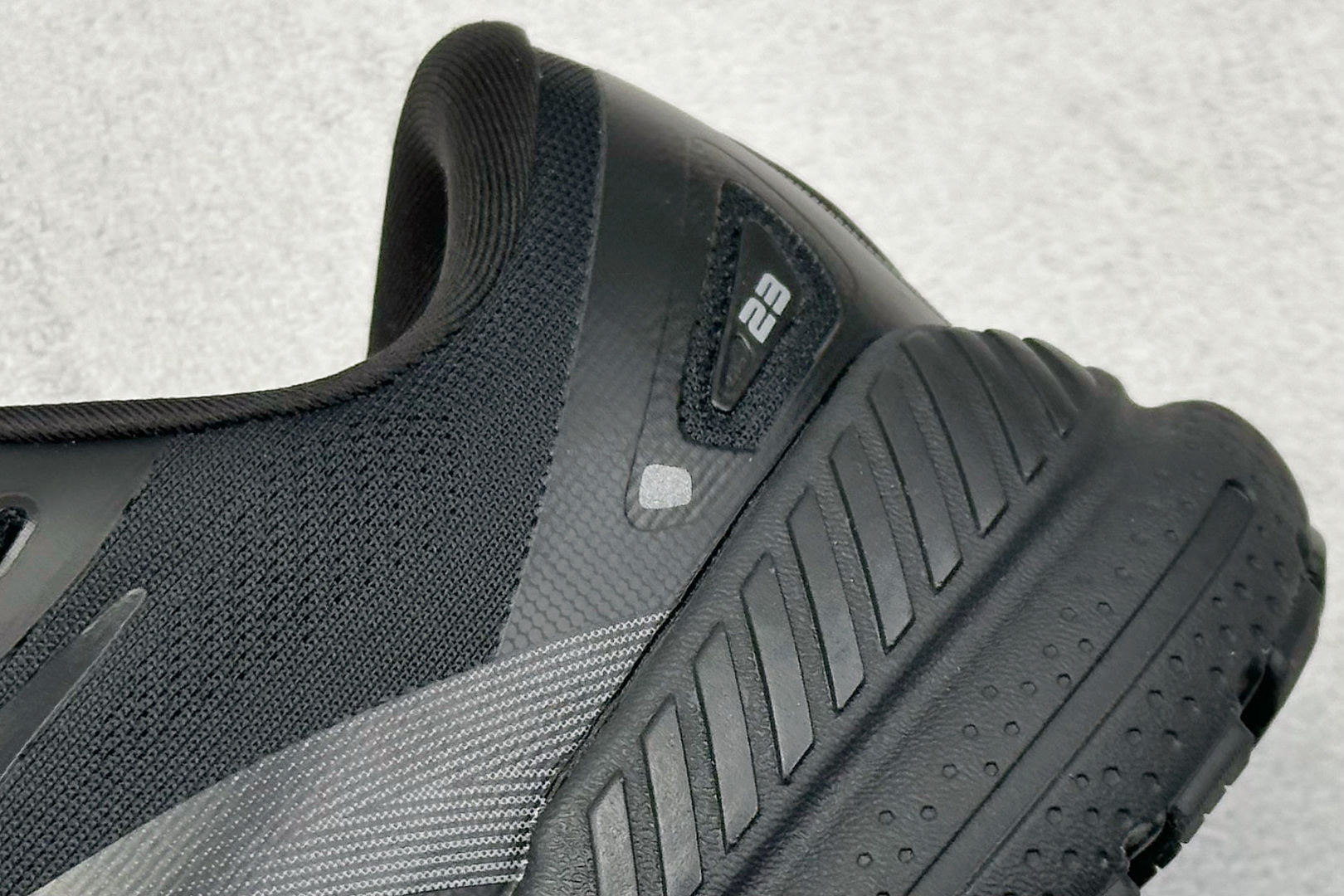 180 Z版Brooks Adrenaline GTS 23 布鲁克斯网面运动鞋 120381 1D 020-Chinese UA Cheap High Quatity Brand Clothes Bags handbags Sneakers wholesale wholesaler seller from China Factory suppliers Fashion Clothing Shoes best Quality Beautiful Price 180 Z版Brooks Adrenaline GTS 23 布鲁克斯网面运动鞋 120381 1D 020