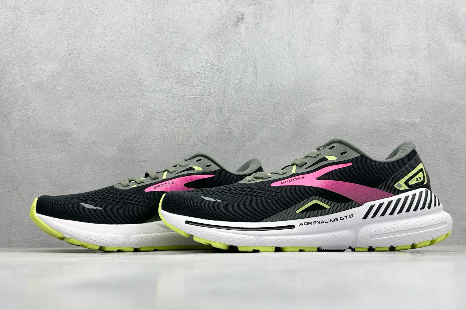 180 Z版Brooks Adrenaline GTS 23 布鲁克斯网面运动鞋 120381 1B 037-Chinese UA Cheap High Quatity Brand Clothes Bags handbags Sneakers wholesale wholesaler seller from China Factory suppliers Fashion Clothing Shoes best Quality Beautiful Price 180 Z版Brooks Adrenaline GTS 23 布鲁克斯网面运动鞋 120381 1B 037