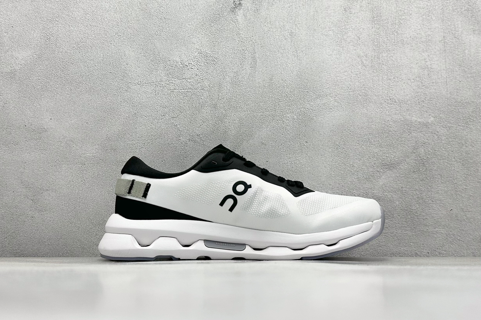 KITH x On Cloudzone 昂跑舒适百搭防滑耐磨 低帮休闲跑步鞋