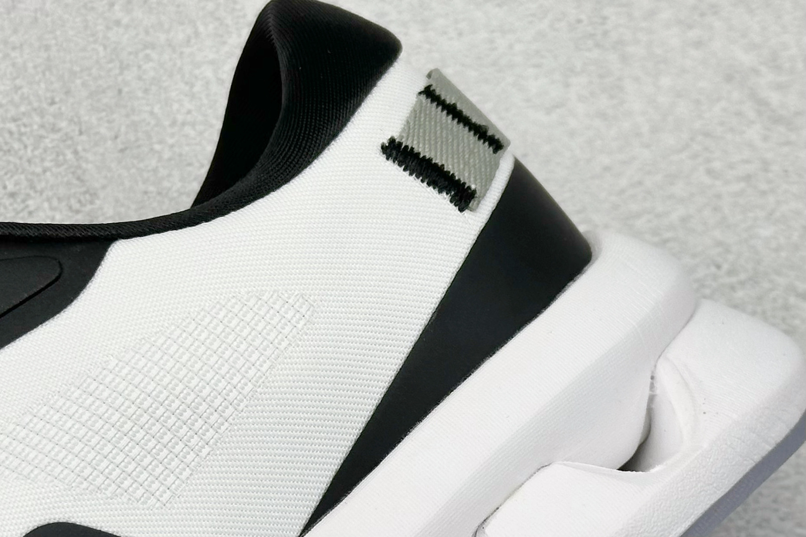 KITH x On Cloudzone 昂跑舒适百搭防滑耐磨 低帮休闲跑步鞋