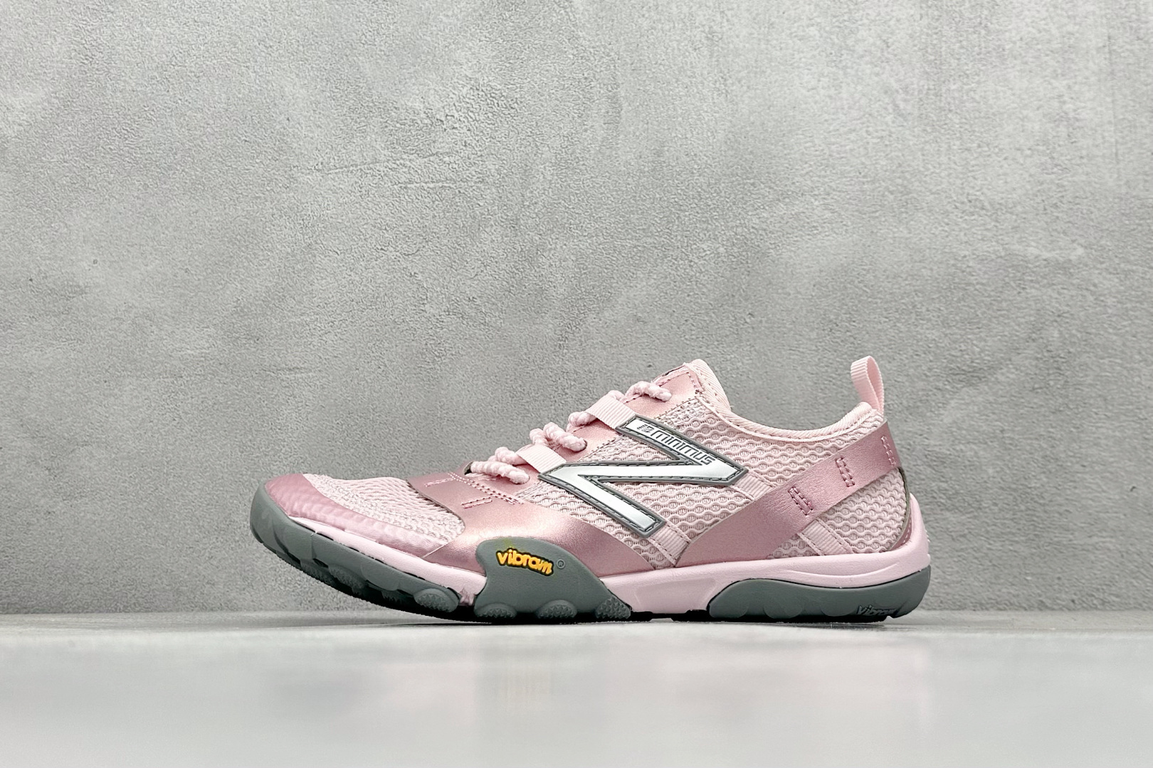 ISSEY MIYAKE/ x New Balance NB MT10O 舒适时尚 减震耐磨 低帮 生活休闲鞋 MT10OMA