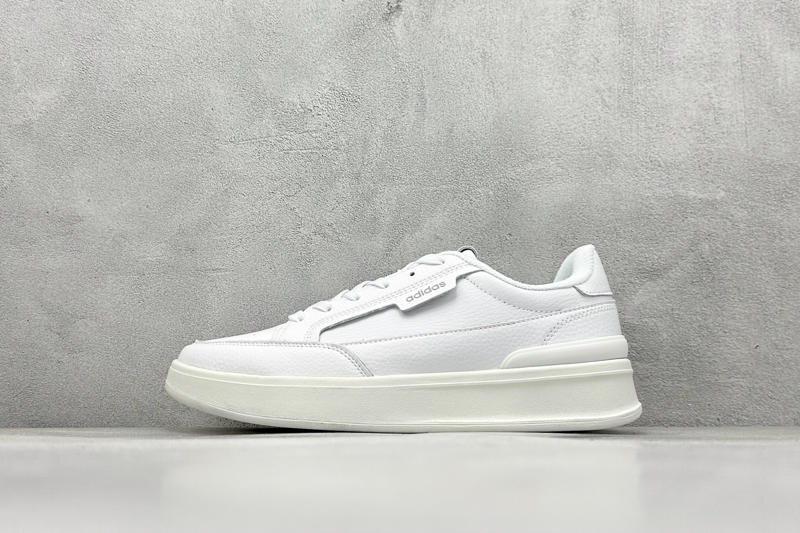 adidas Aspyre 校园休闲板鞋 JI2129