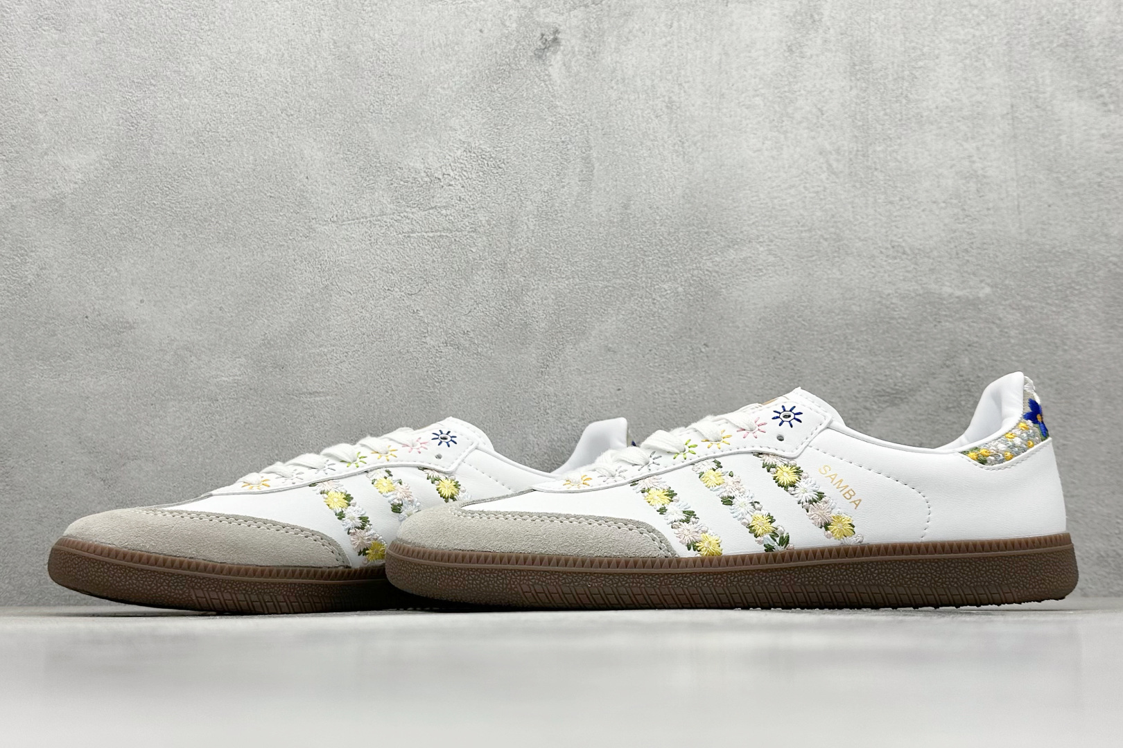 Addis Original Samba 复古桑巴板鞋 HQ5155