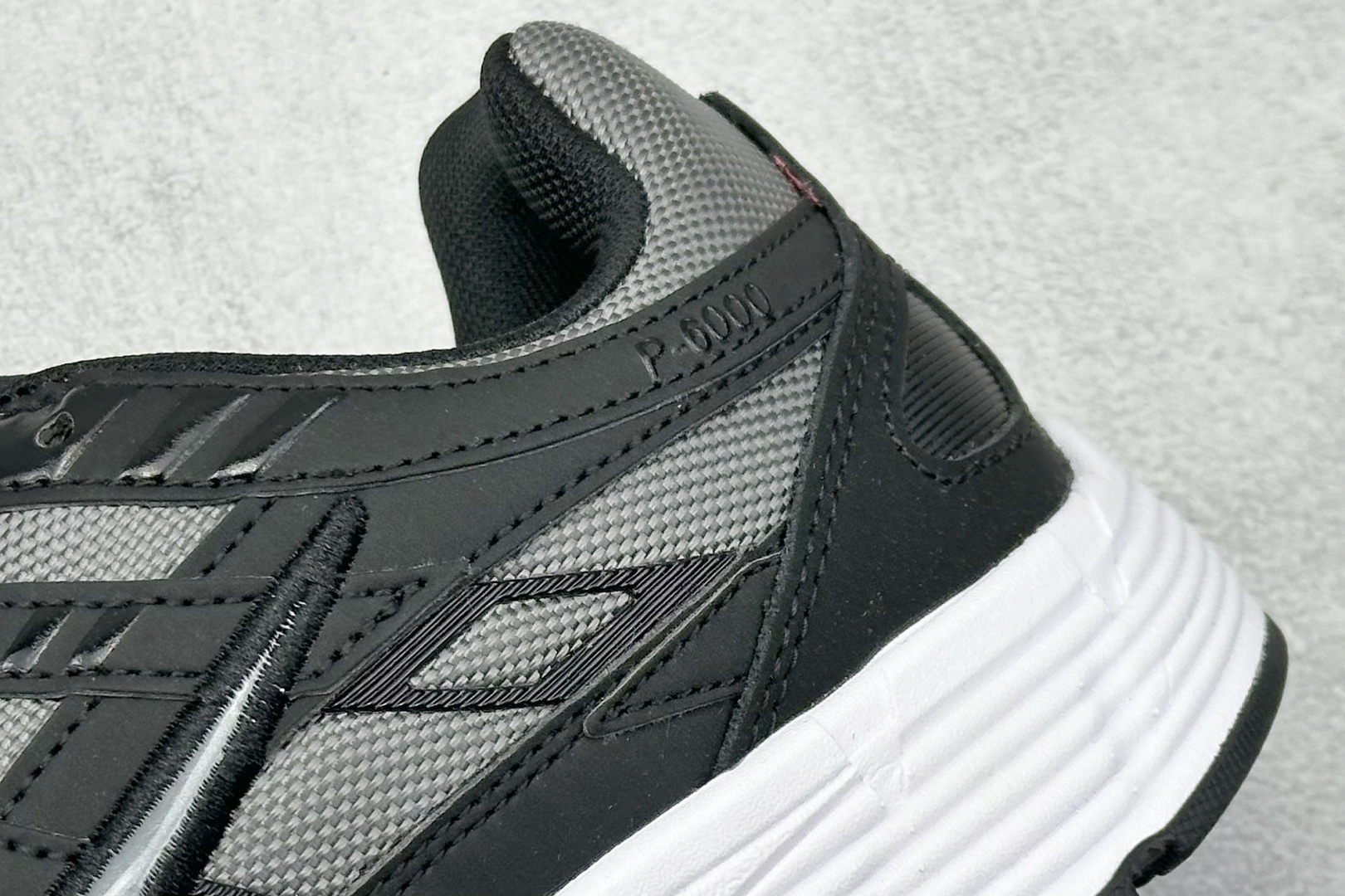 Nk P-6000 复古休闲运动老爹鞋 CD6404-003