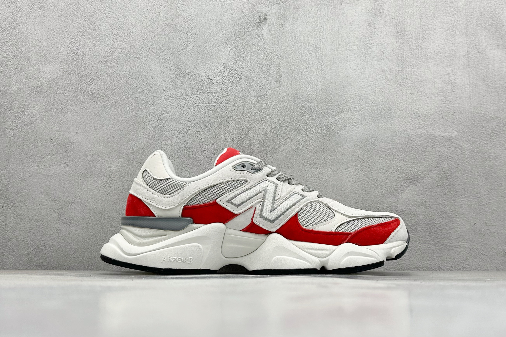 New Balance NB9060 联名款 复古休闲运动慢跑鞋 U9060JBE New Balance NB9060 联名款 复古休闲运动慢跑鞋 U9060JBE