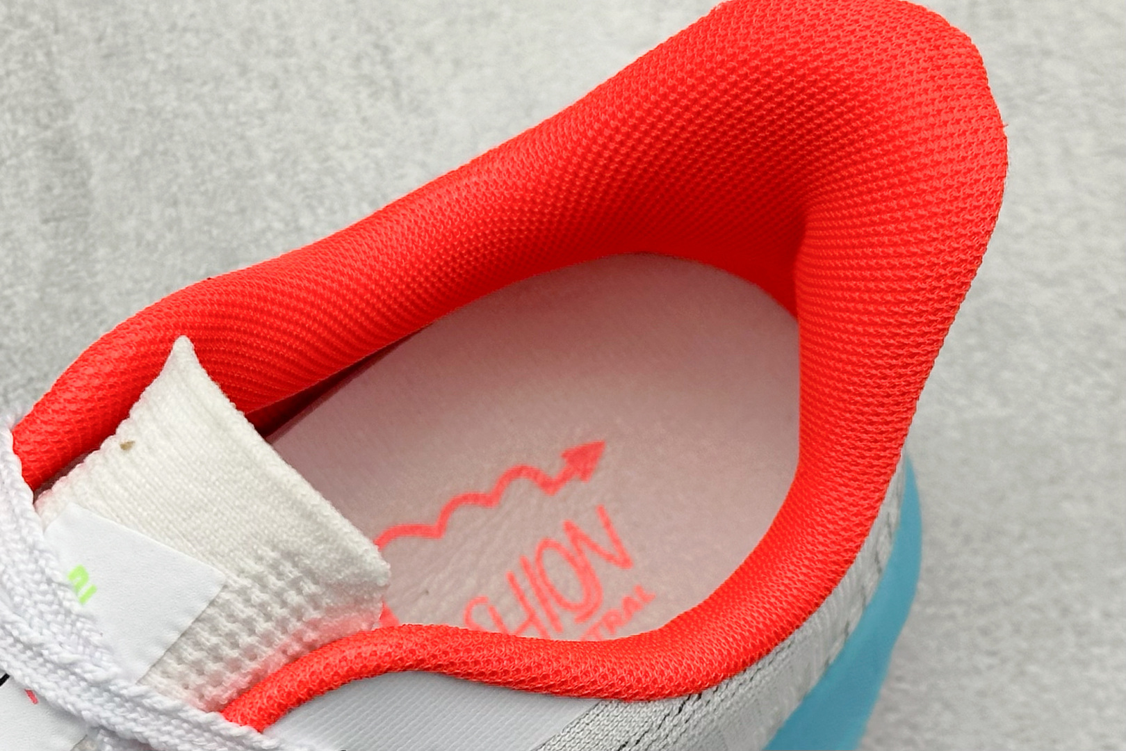 Brooks Hyperion Max 2 布鲁克斯 烈风2 减震竞速马拉松专业跑鞋 110434 1D 409