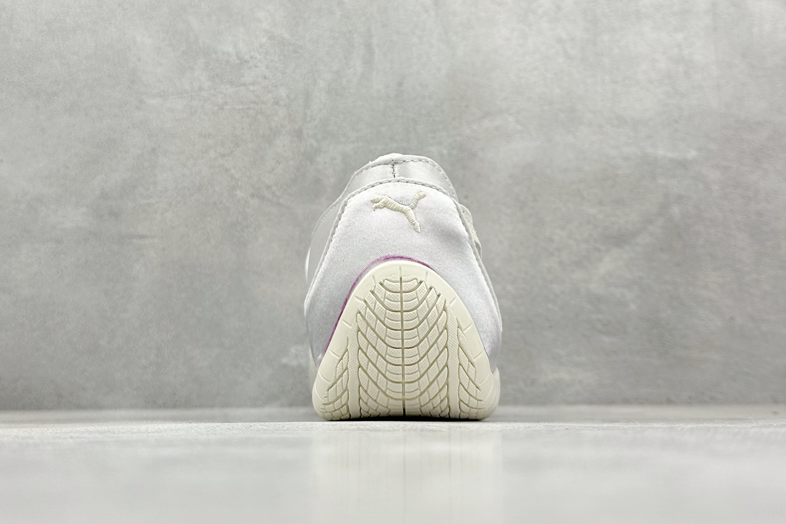 XS版 PuMa Speedcat 舒适百搭 低帮 芭蕾鞋 404373-03 XS版 PuMa Speedcat 舒适百搭 低帮 芭蕾鞋 404373-03