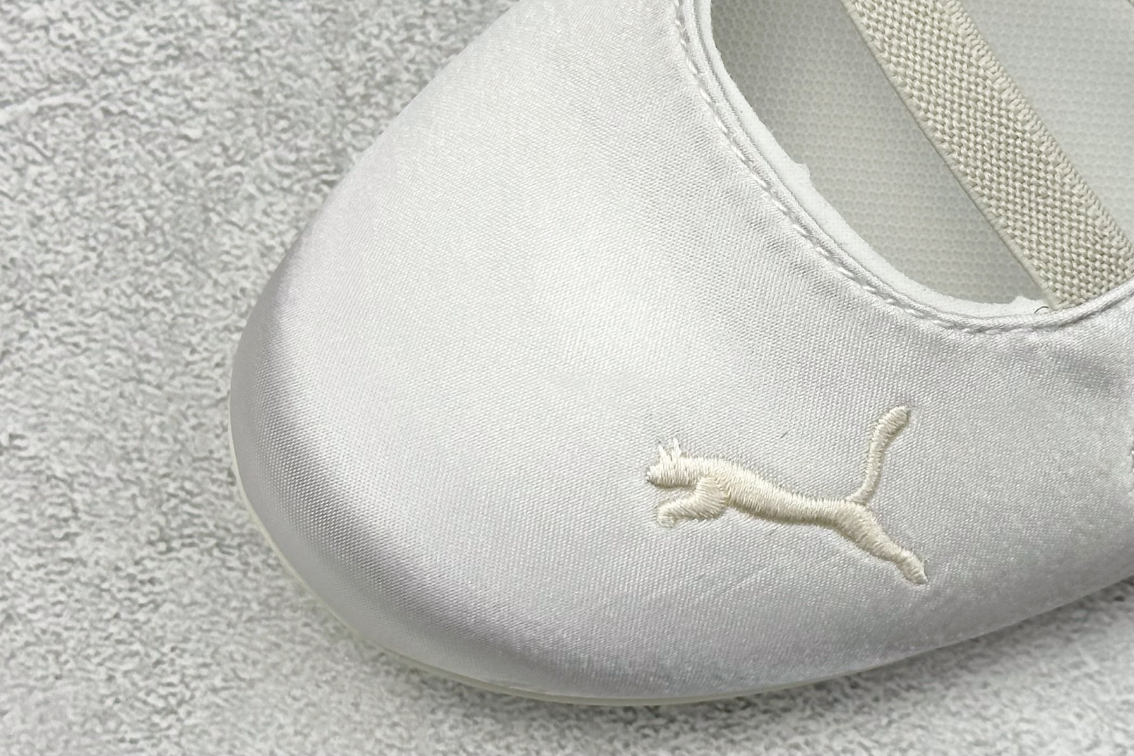 XS版 PuMa Speedcat 舒适百搭 低帮 芭蕾鞋 404373-03 XS版 PuMa Speedcat 舒适百搭 低帮 芭蕾鞋 404373-03