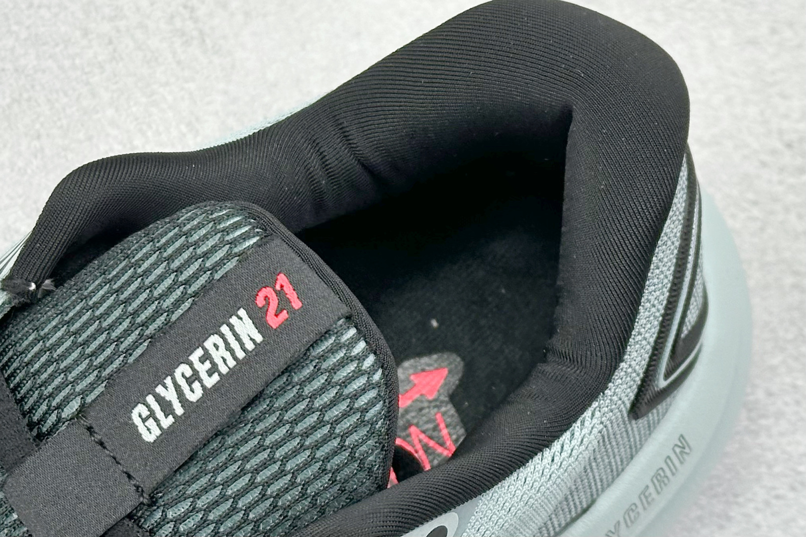 Z版Brooks 布鲁克斯 Glycerin 21 超弹轻盈跑步鞋 低帮透气缓震支撑休闲运动慢跑鞋 120408 1B 410