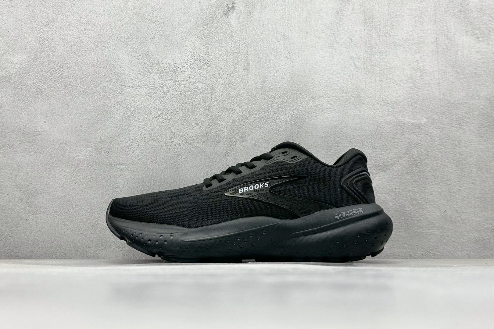 Z版Brooks 布鲁克斯 Glycerin 21 超弹轻盈跑步鞋 低帮透气缓震支撑休闲运动慢跑鞋 110419 2E 020