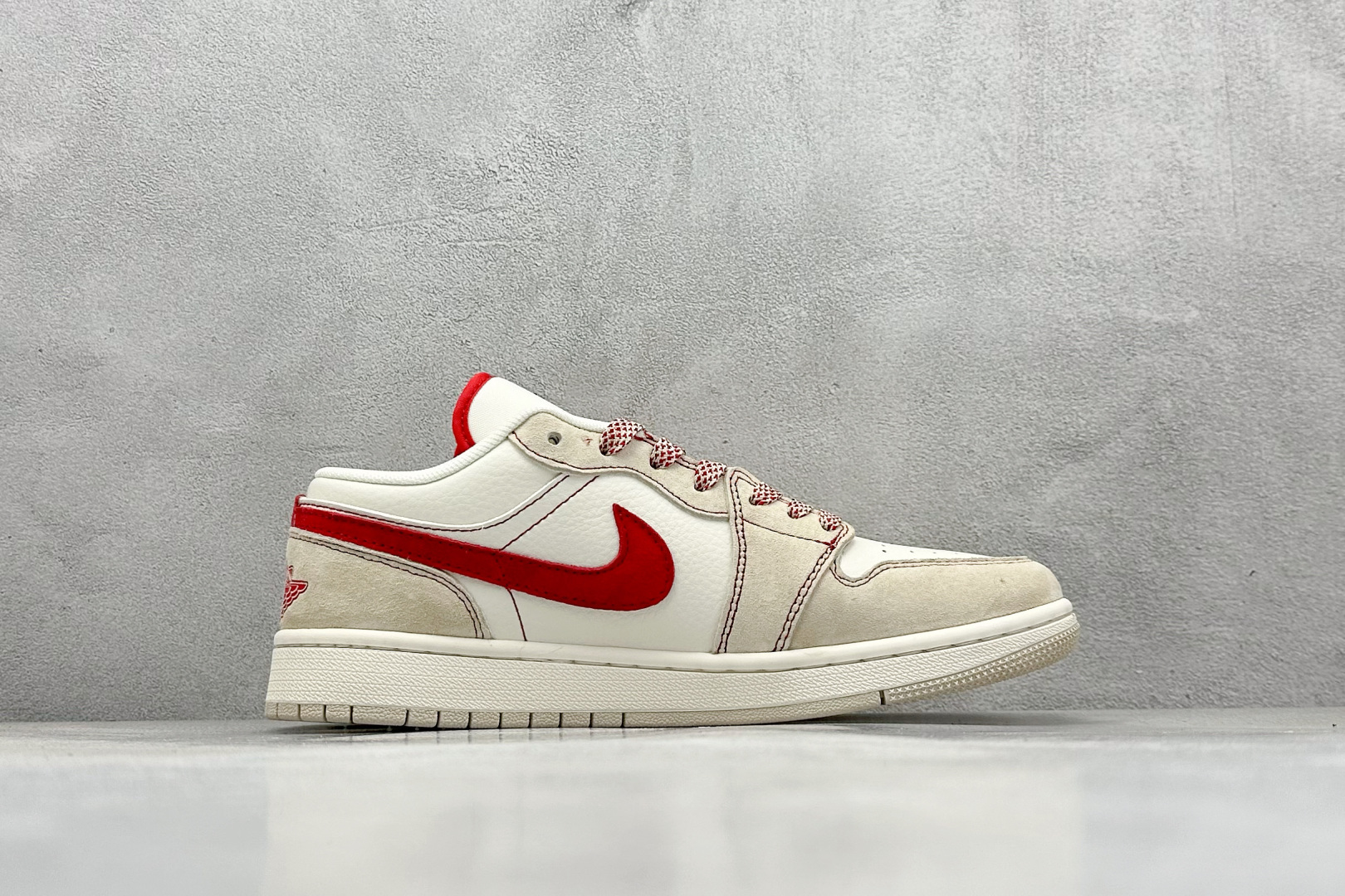 XC版 Air Jordan 1 Retro Low x Stussy 米红小钩 SJ9950-040