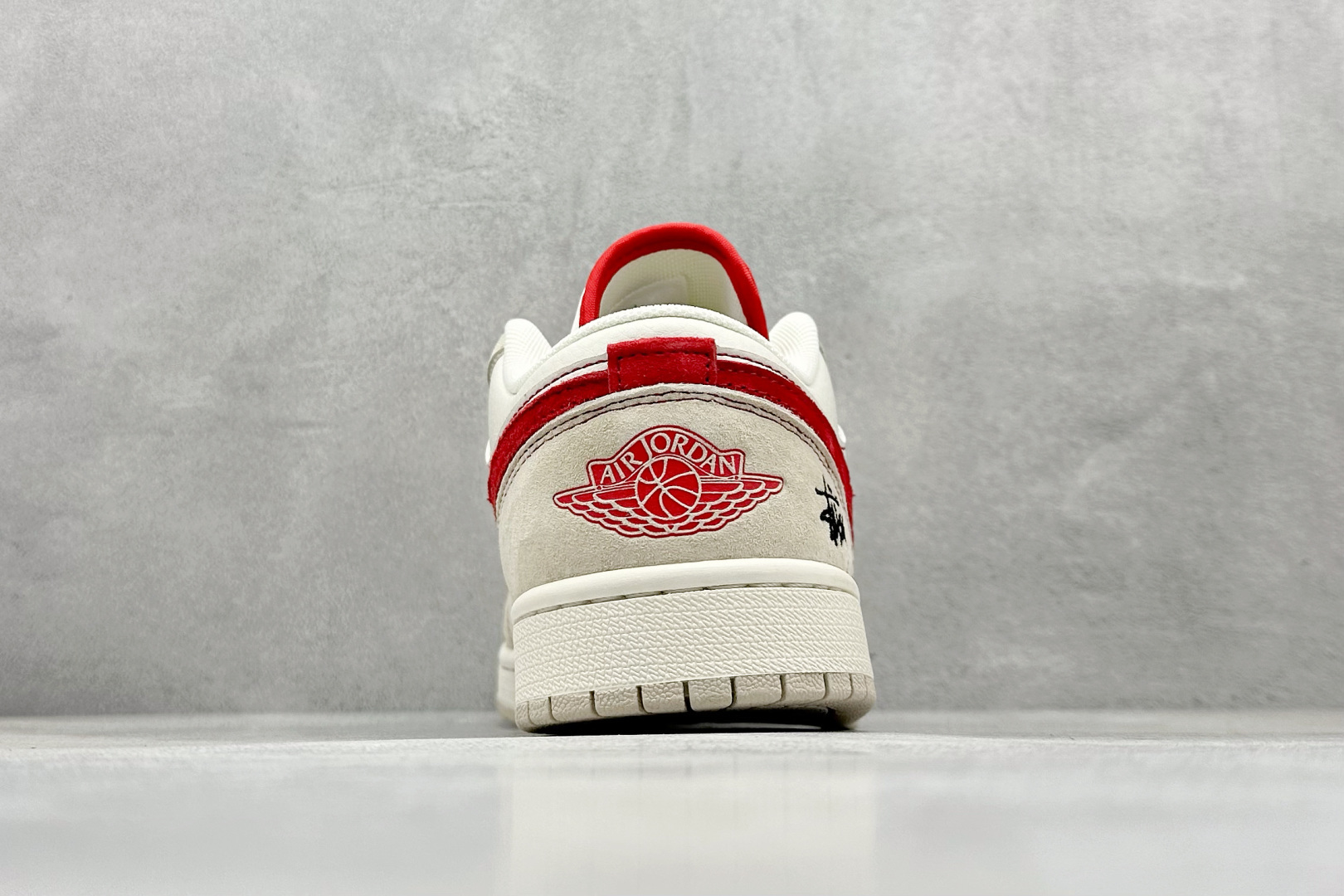 XC版 Air Jordan 1 Retro Low x Stussy 米红小钩 SJ9950-040