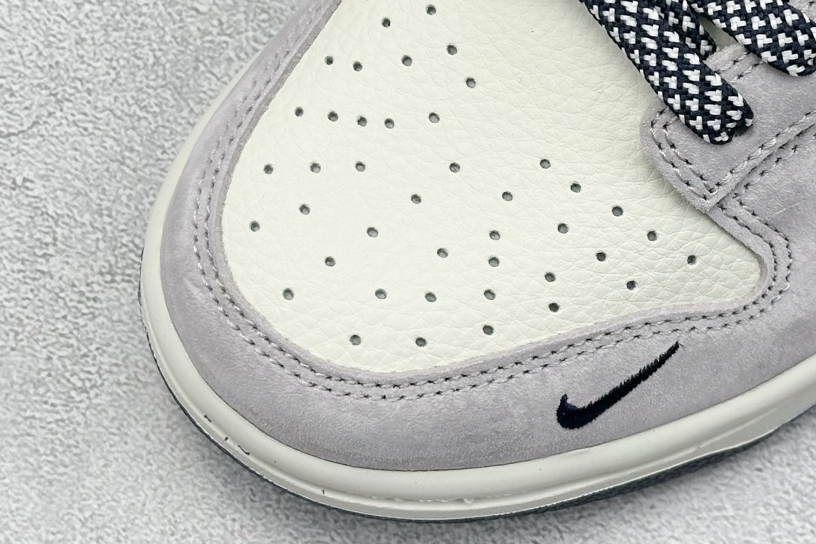 XC版 Nk SB Dunk Low 暴力熊联名 深蓝猪八 周年高端定制 低帮休闲板鞋 DJ2024-104 XC版 Nk SB Dunk Low 暴力熊联名 深蓝猪八 周年高端定制 低帮休闲板鞋 DJ2024-104