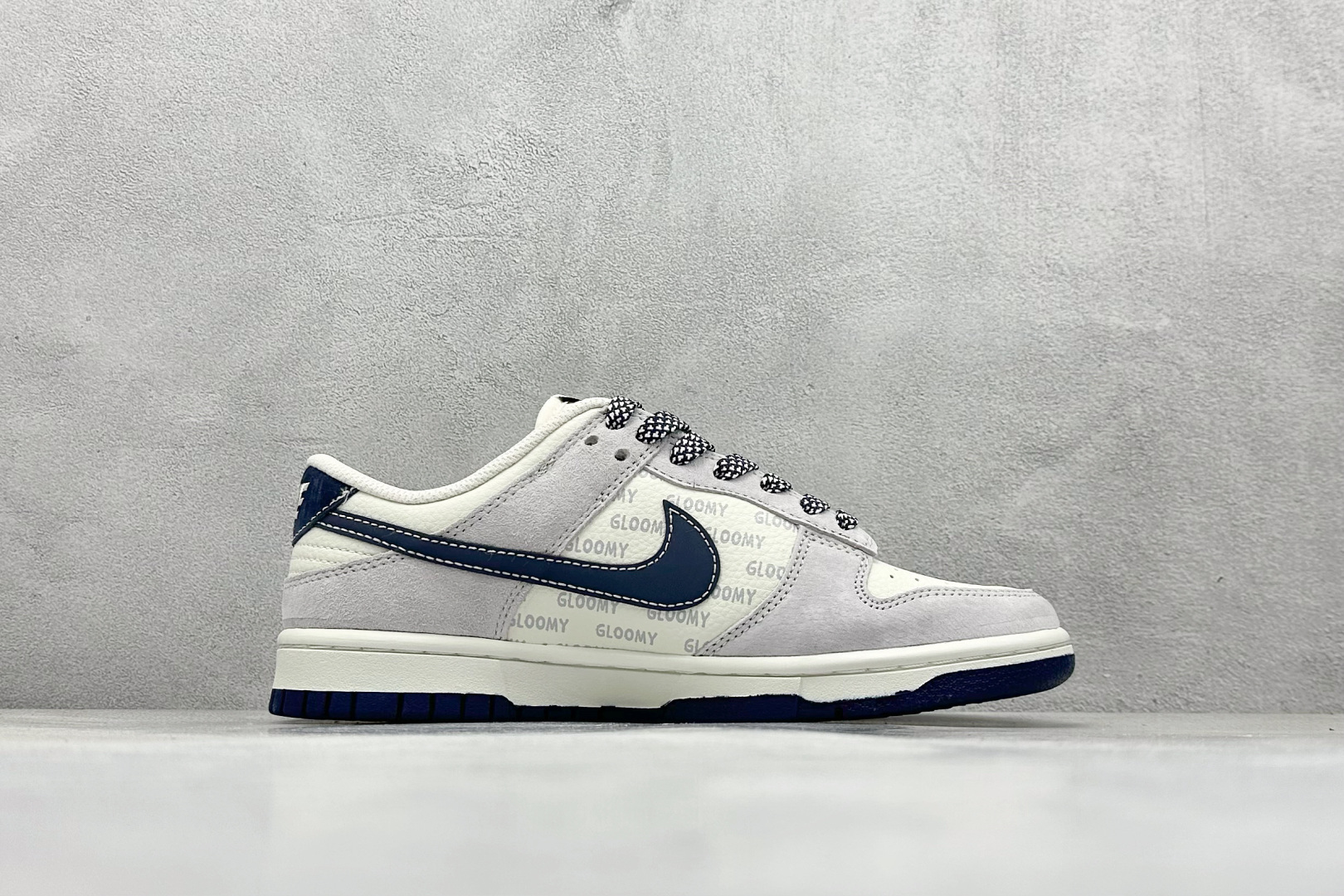 XC版 Nk SB Dunk Low 暴力熊联名 深蓝猪八 周年高端定制 低帮休闲板鞋 DJ2024-104 XC版 Nk SB Dunk Low 暴力熊联名 深蓝猪八 周年高端定制 低帮休闲板鞋 DJ2024-104