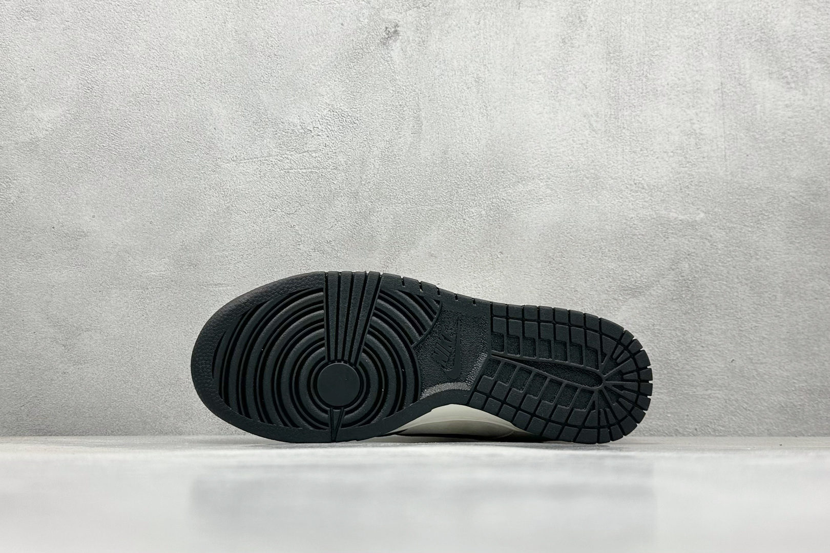 XC版 Nk SB Dunk Low Sup联名 黑花纹 周年高端定制 低帮休闲板鞋 DJ2024-100