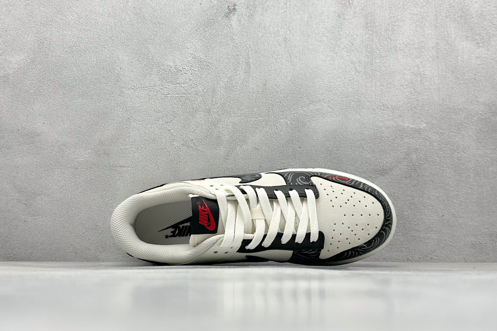 XC版 Nk SB Dunk Low Sup联名 黑花纹 周年高端定制 低帮休闲板鞋 DJ2024-100