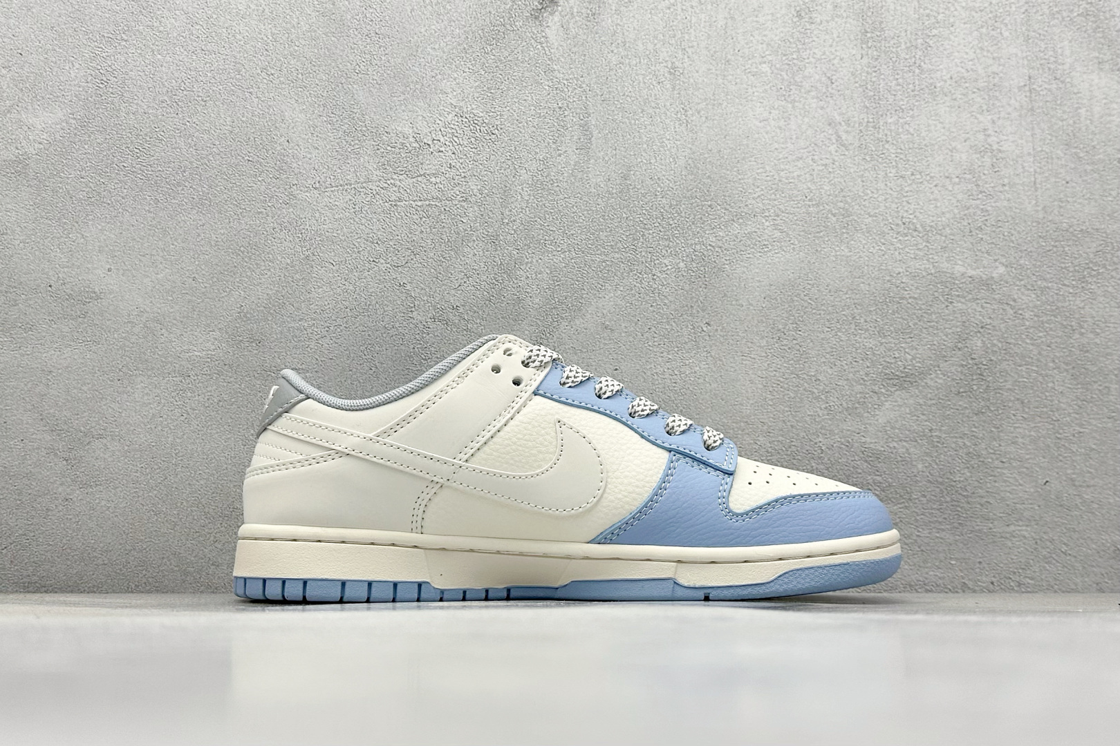 XC版 Nike SB Dunk Low 斯图西联名 大学蓝花勾 周年高端定制 低帮休闲板鞋 XS6089-591