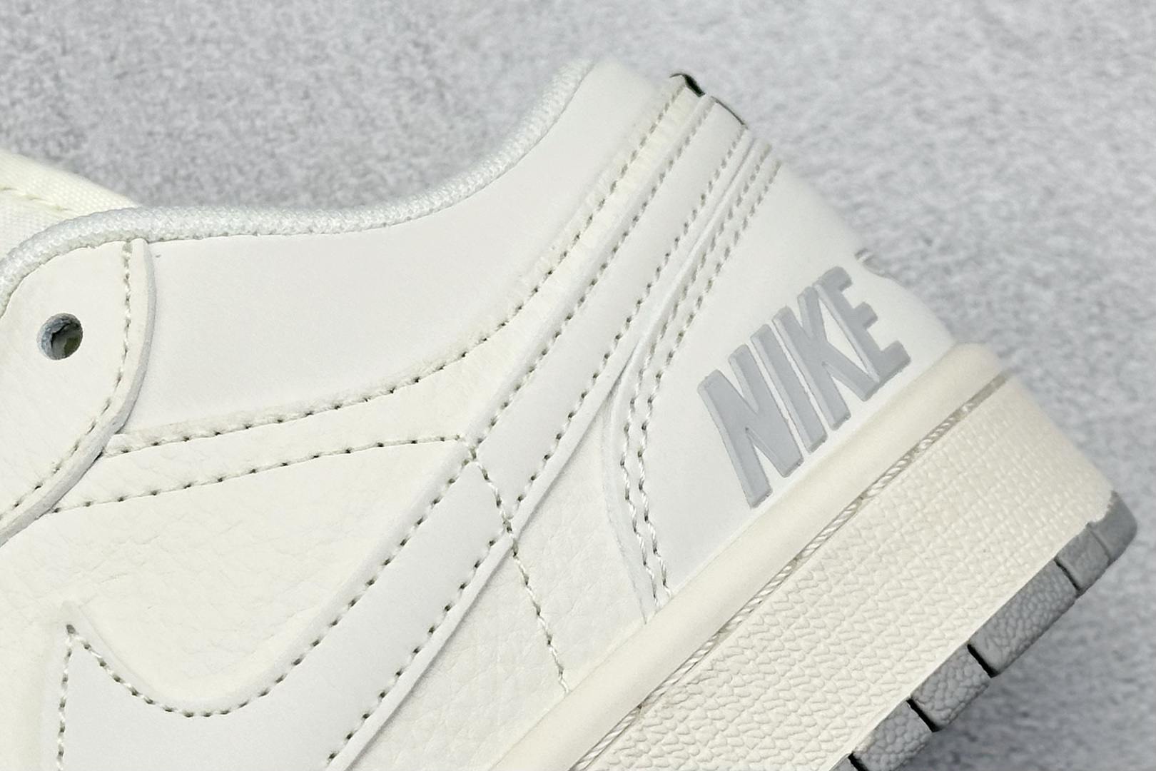 XC版 Air Jordan 1 Low AJ1 乔1耐克联名 简约米灰底 高端定制 低帮复古篮球鞋 XX3168-187