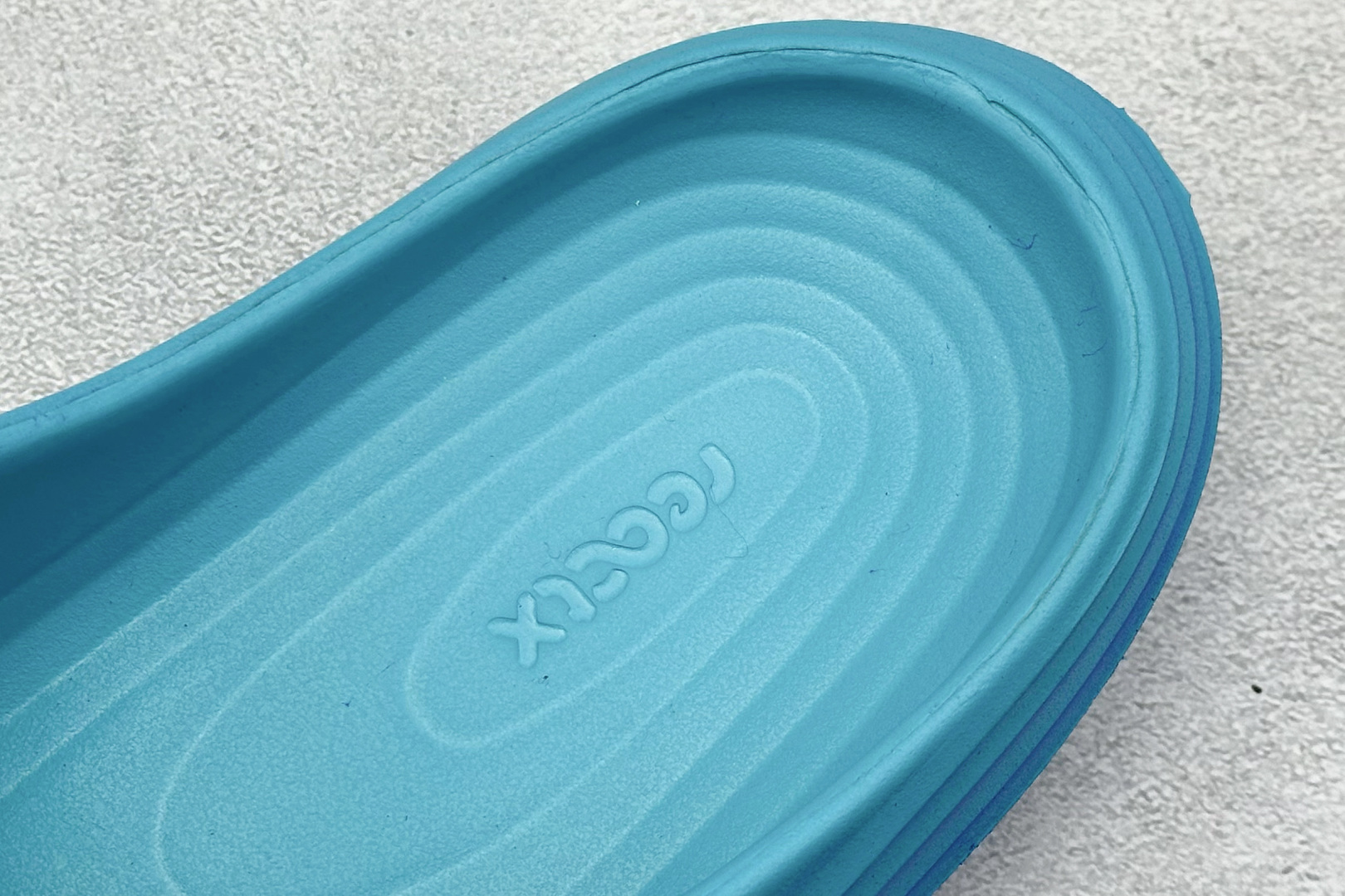 Nike ReactX Rejuven8 Slide 耐克夏日穿搭凉鞋 HV4479-300