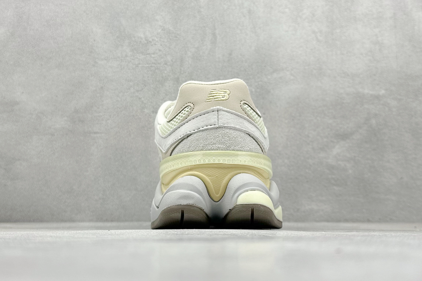 New Balance NB9060系列 复古休闲运动慢跑鞋 U9060EEP