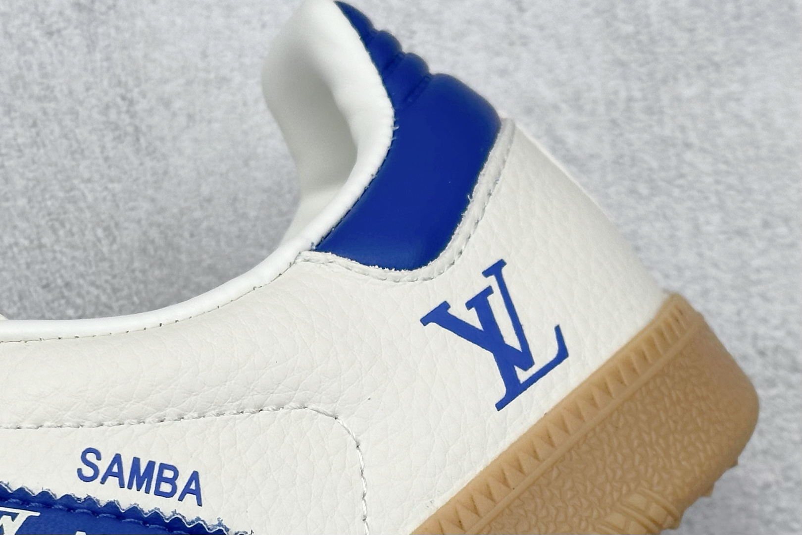 220 adidas originals Samba x LV 白蓝 桑巴舞系列复古经典轻便板鞋 XR005