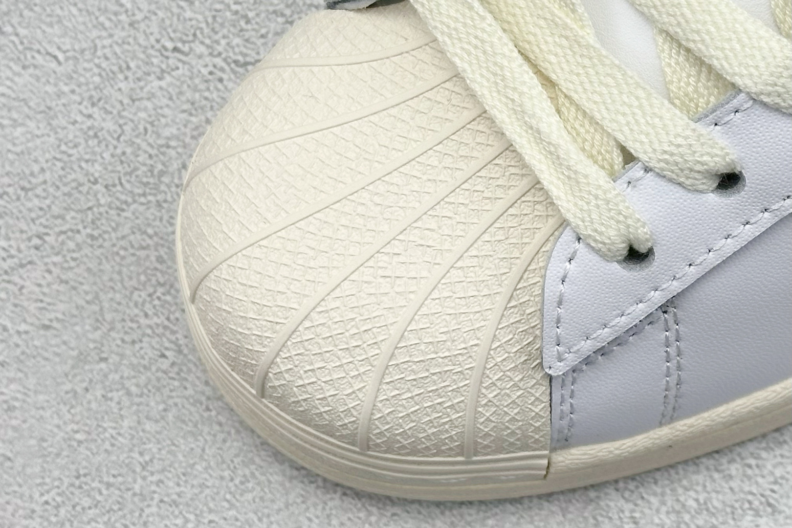 Adidas Originals Superstar 2025全新版本 贝壳头 JI3138