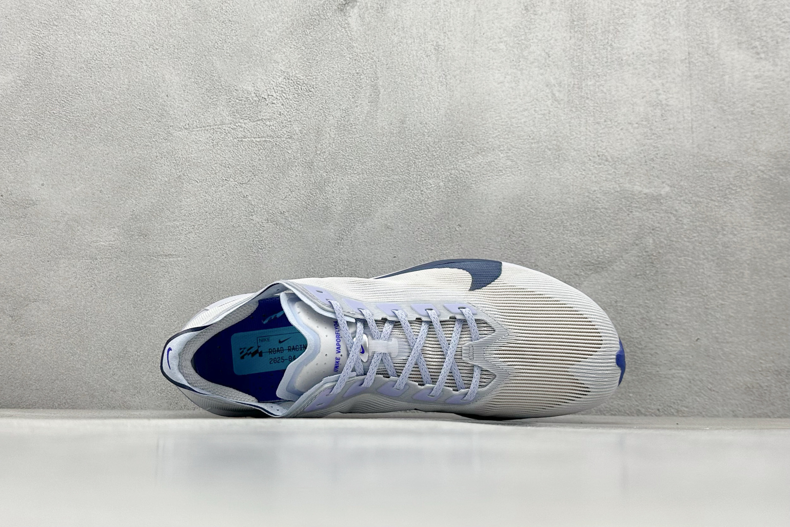 Nike ZoomX Vaporfly NEXT% 4 马拉松系列公路竞速超轻缓震跑步鞋 HF6414-001 Nike ZoomX Vaporfly NEXT% 4 马拉松系列公路竞速超轻缓震跑步鞋 HF6414-001