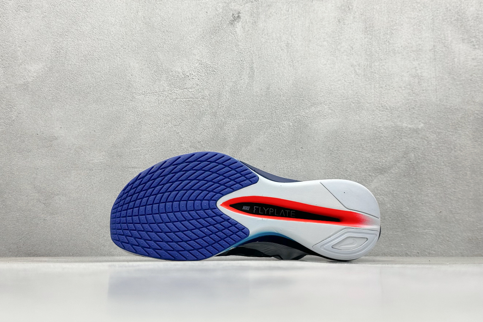 Nike ZoomX Vaporfly NEXT% 4 马拉松系列公路竞速超轻缓震跑步鞋 HF6414-001 Nike ZoomX Vaporfly NEXT% 4 马拉松系列公路竞速超轻缓震跑步鞋 HF6414-001