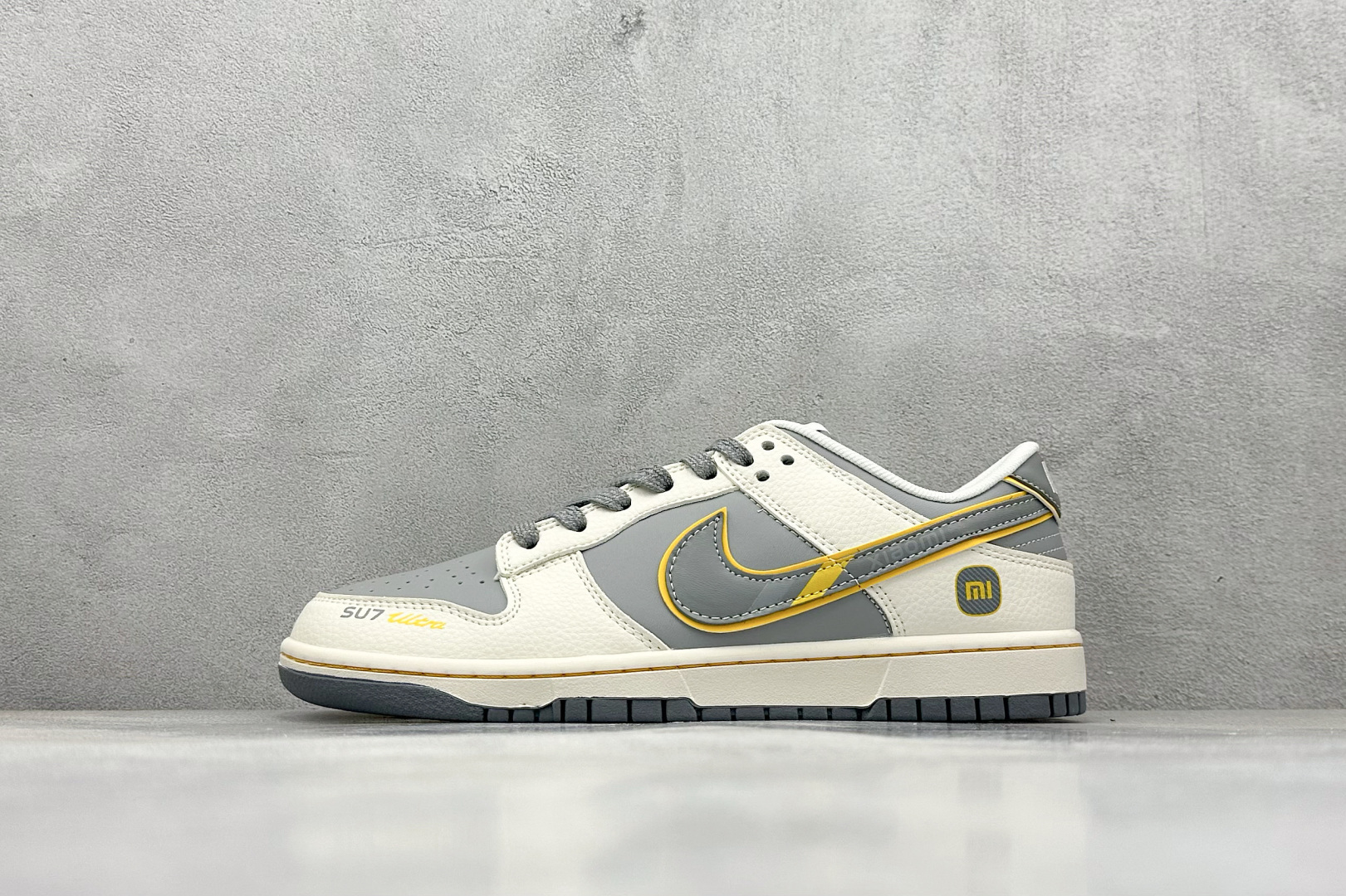 XC版Nike SB Dunk Low 小米联名 寒武岩灰低帮休闲板鞋 XX3168-202 XC版Nike SB Dunk Low 小米联名 寒武岩灰低帮休闲板鞋 XX3168-202