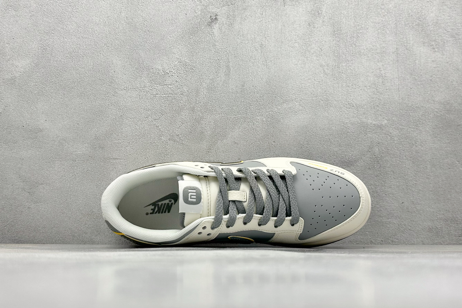 XC版Nike SB Dunk Low 小米联名 寒武岩灰低帮休闲板鞋 XX3168-202 XC版Nike SB Dunk Low 小米联名 寒武岩灰低帮休闲板鞋 XX3168-202