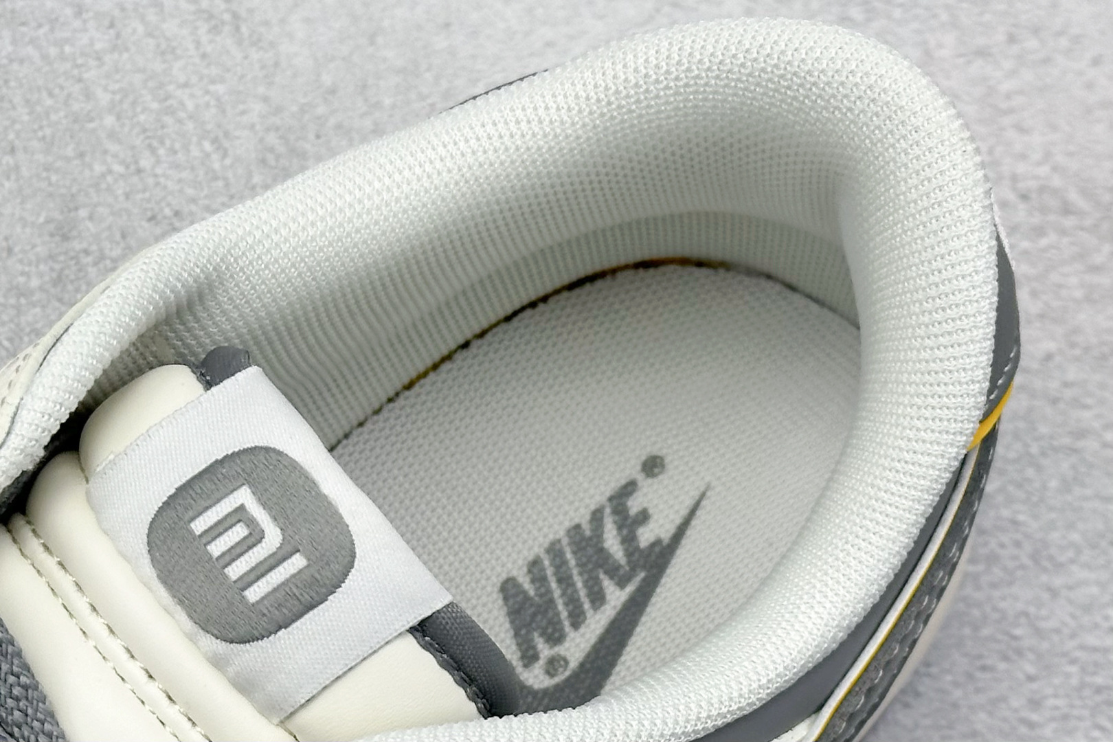 XC版Nike SB Dunk Low 小米联名 寒武岩灰低帮休闲板鞋 XX3168-202 XC版Nike SB Dunk Low 小米联名 寒武岩灰低帮休闲板鞋 XX3168-202