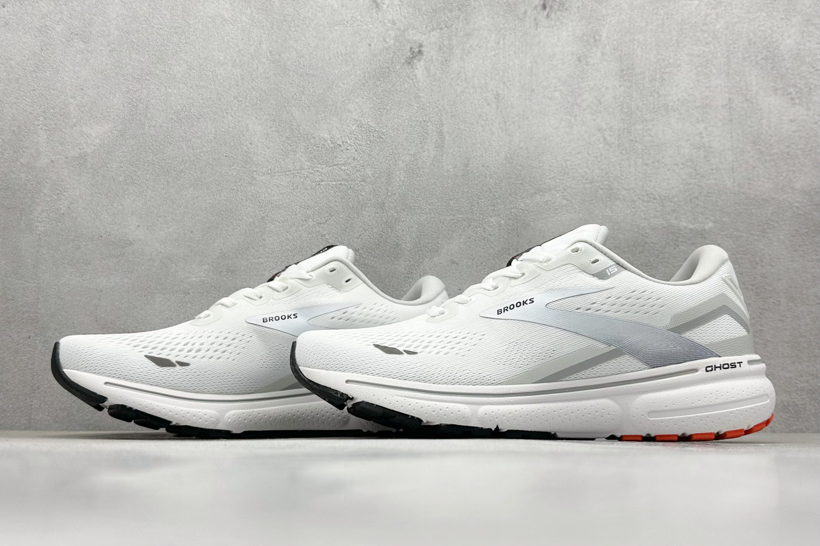 Brooks Ghost 15代 布鲁克斯 系列低帮透气缓震支撑休闲运动慢跑鞋 110393 1D 184 Brooks Ghost 15代 布鲁克斯 系列低帮透气缓震支撑休闲运动慢跑鞋 110393 1D 184