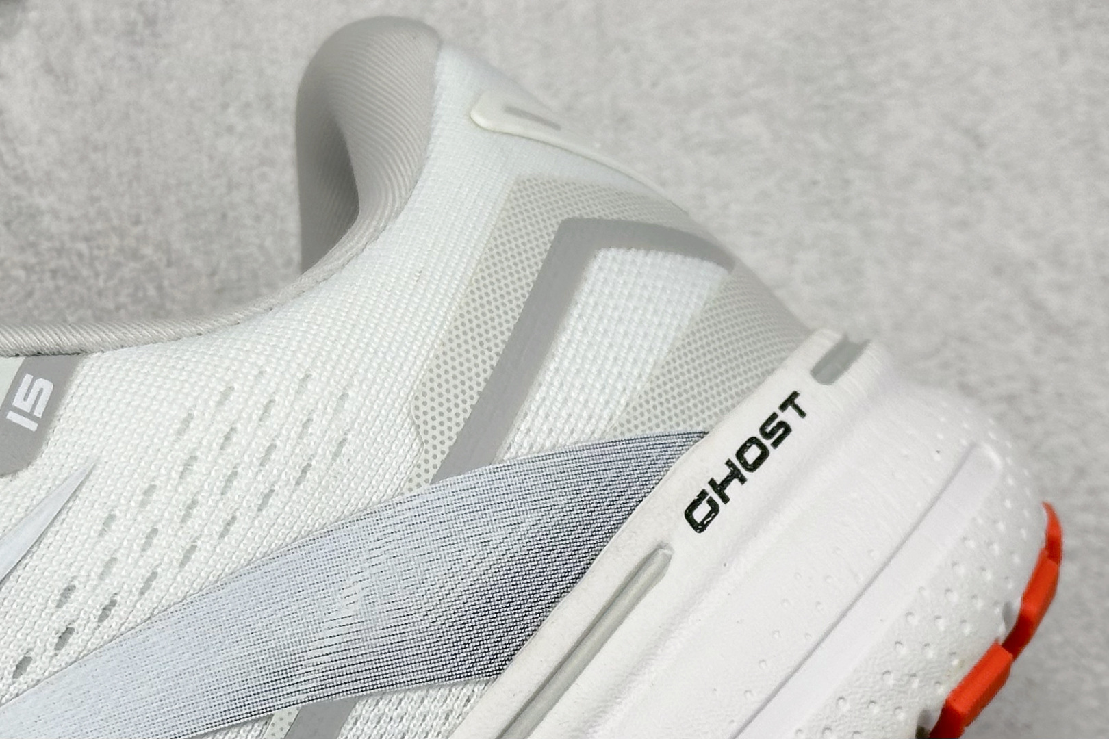 Brooks Ghost 15代 布鲁克斯 系列低帮透气缓震支撑休闲运动慢跑鞋 110393 1D 184 Brooks Ghost 15代 布鲁克斯 系列低帮透气缓震支撑休闲运动慢跑鞋 110393 1D 184