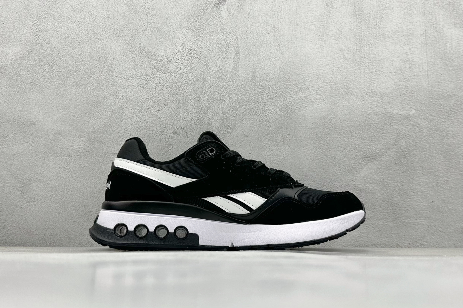 Reebok Classic Harman Ripple 防滑透气 低帮休闲跑步鞋 100209549