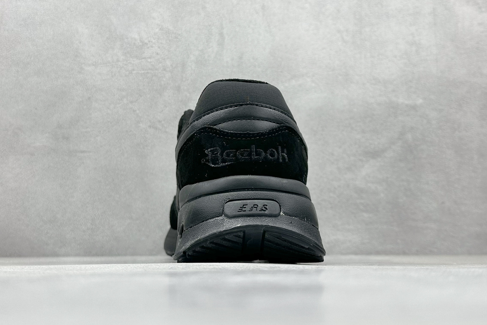 Reebok Classic Harman Ripple 防滑透气 低帮休闲跑步鞋 100209546 Reebok Classic Harman Ripple 防滑透气 低帮休闲跑步鞋 100209546