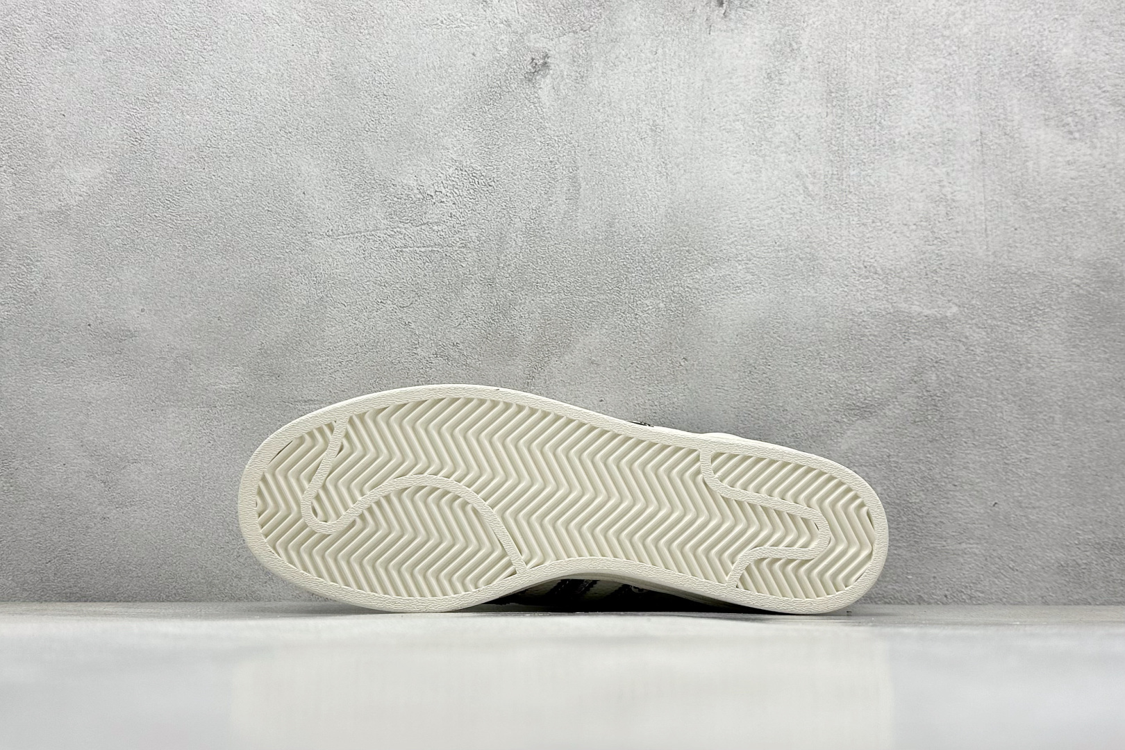 AD Originals Superstar x Louis Vuitton 白棕 XS0015 AD Originals Superstar x Louis Vuitton 白棕 XS0015