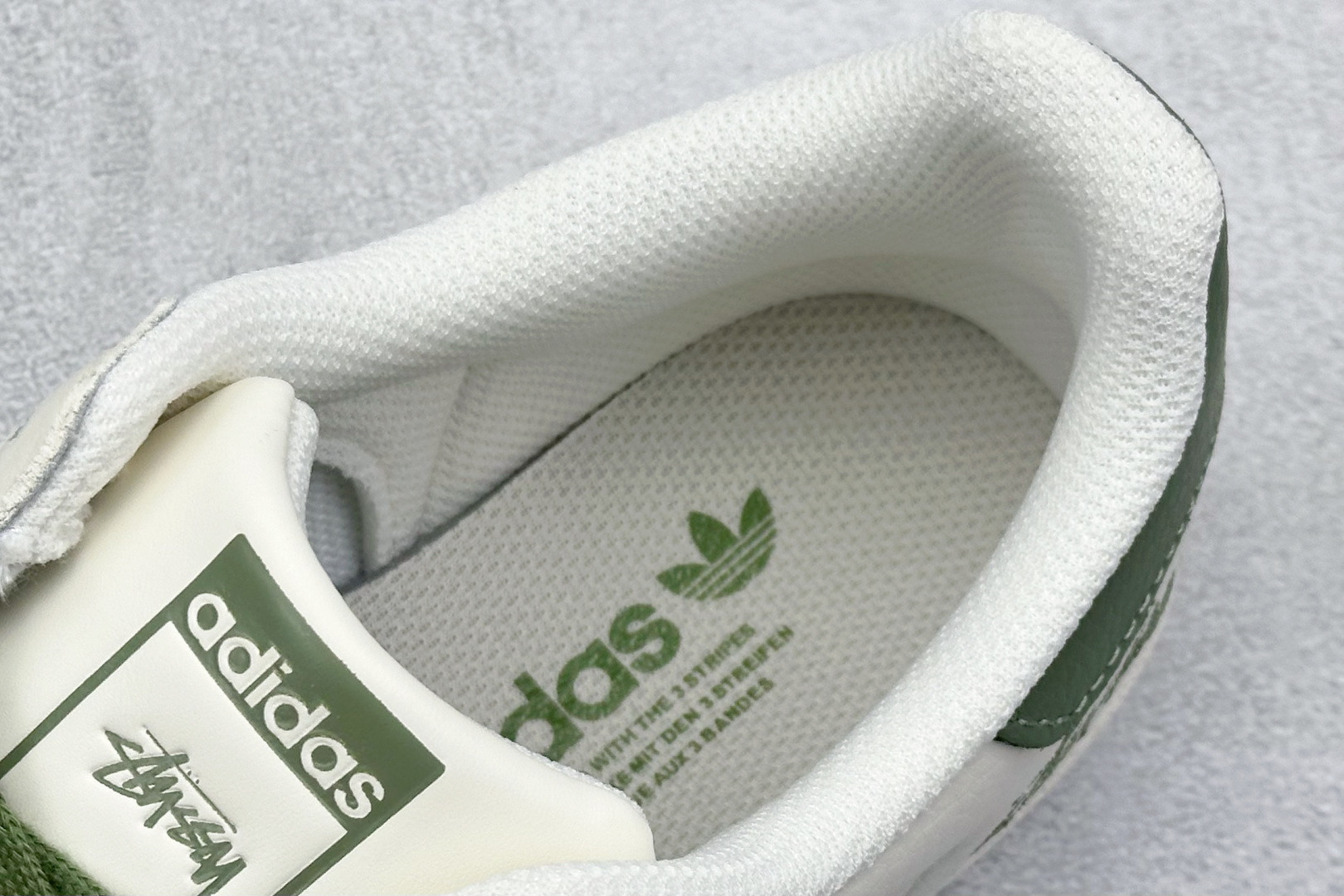 240 AD Originals Superstar x Stussy 白绿 XS0009