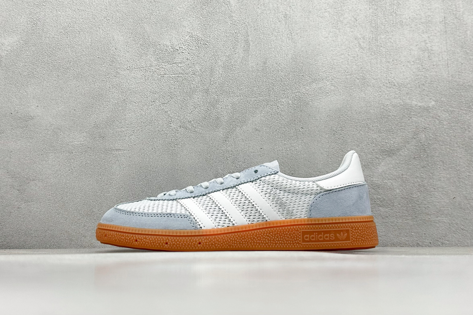 AD Handball Spezial 阿迪达斯经典款复古休闲板鞋 JI2656