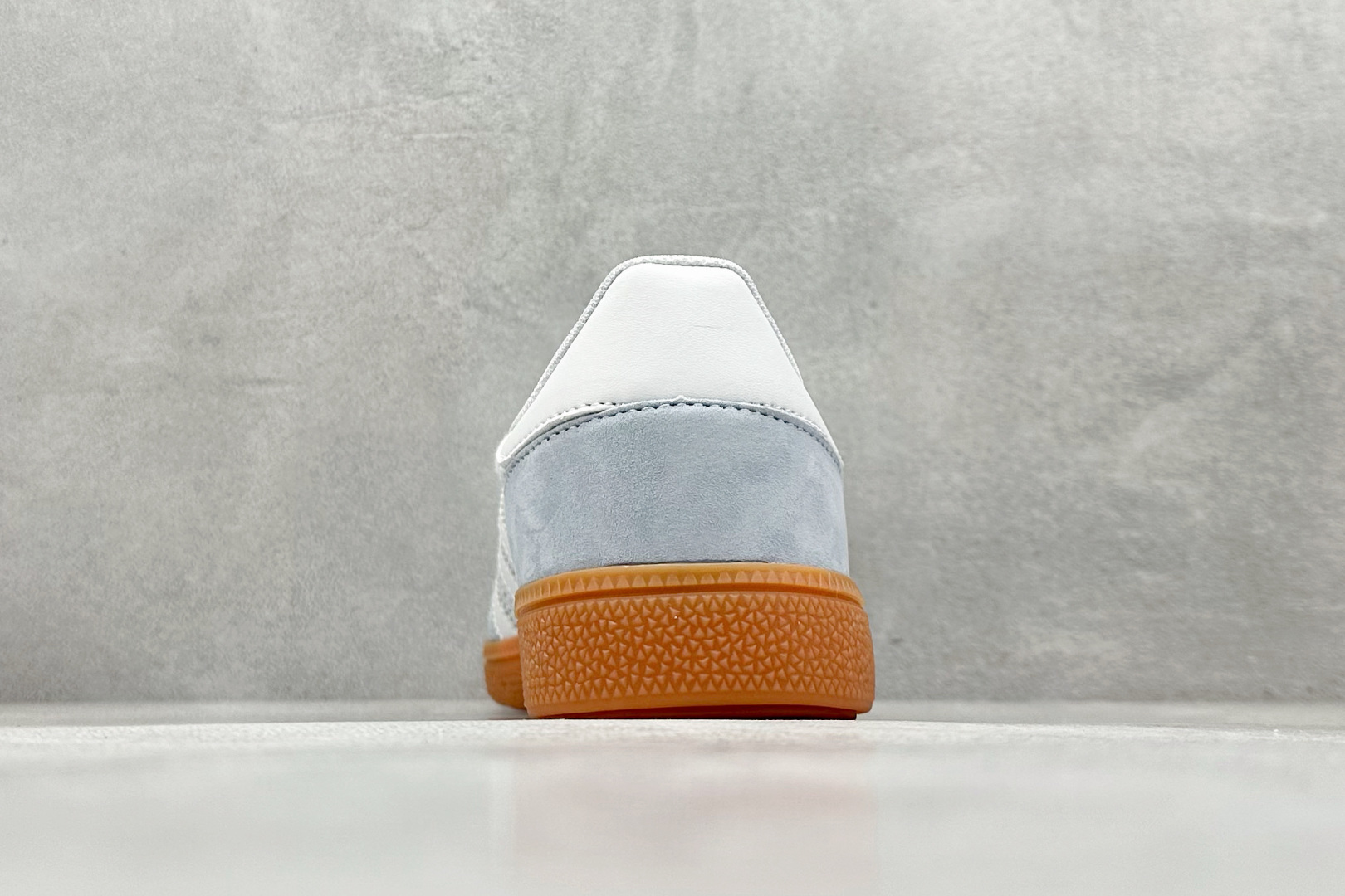 AD Handball Spezial 阿迪达斯经典款复古休闲板鞋 JI2656